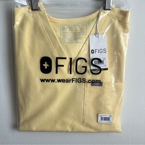 Butter yellow Figs Catarina scrub top